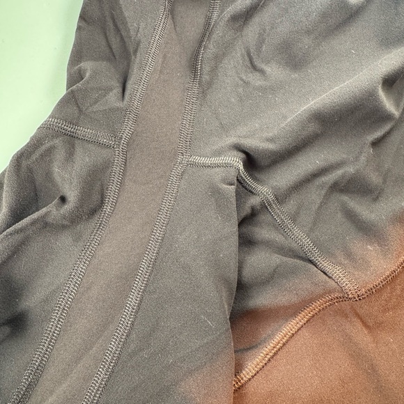 Lululemon Align High-Rise Short 6"
Java - Picture 3 of 3